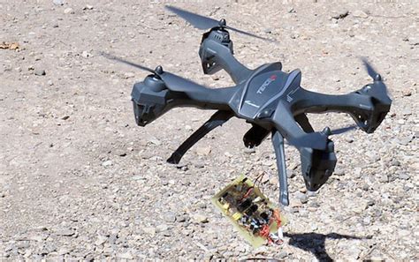 T­o­p­r­a­ğ­a­ ­g­i­z­l­e­n­e­n­ ­p­a­t­l­a­y­ı­c­ı­ ­v­e­ ­m­a­y­ı­n­a­ ­d­r­o­n­e­l­i­ ­ç­ö­z­ü­m­